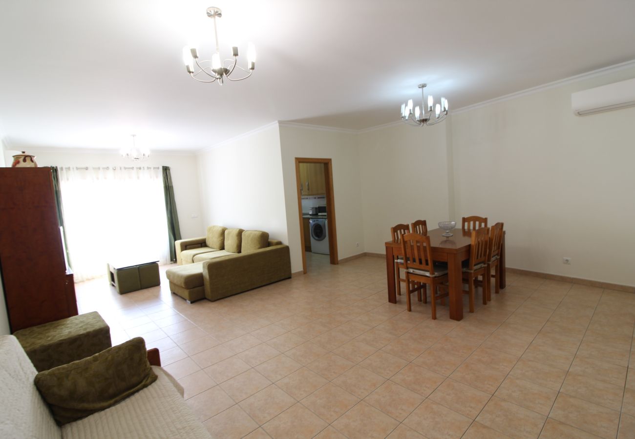 Apartamento em Albufeira - Odete Beach Tunel / Albufeira