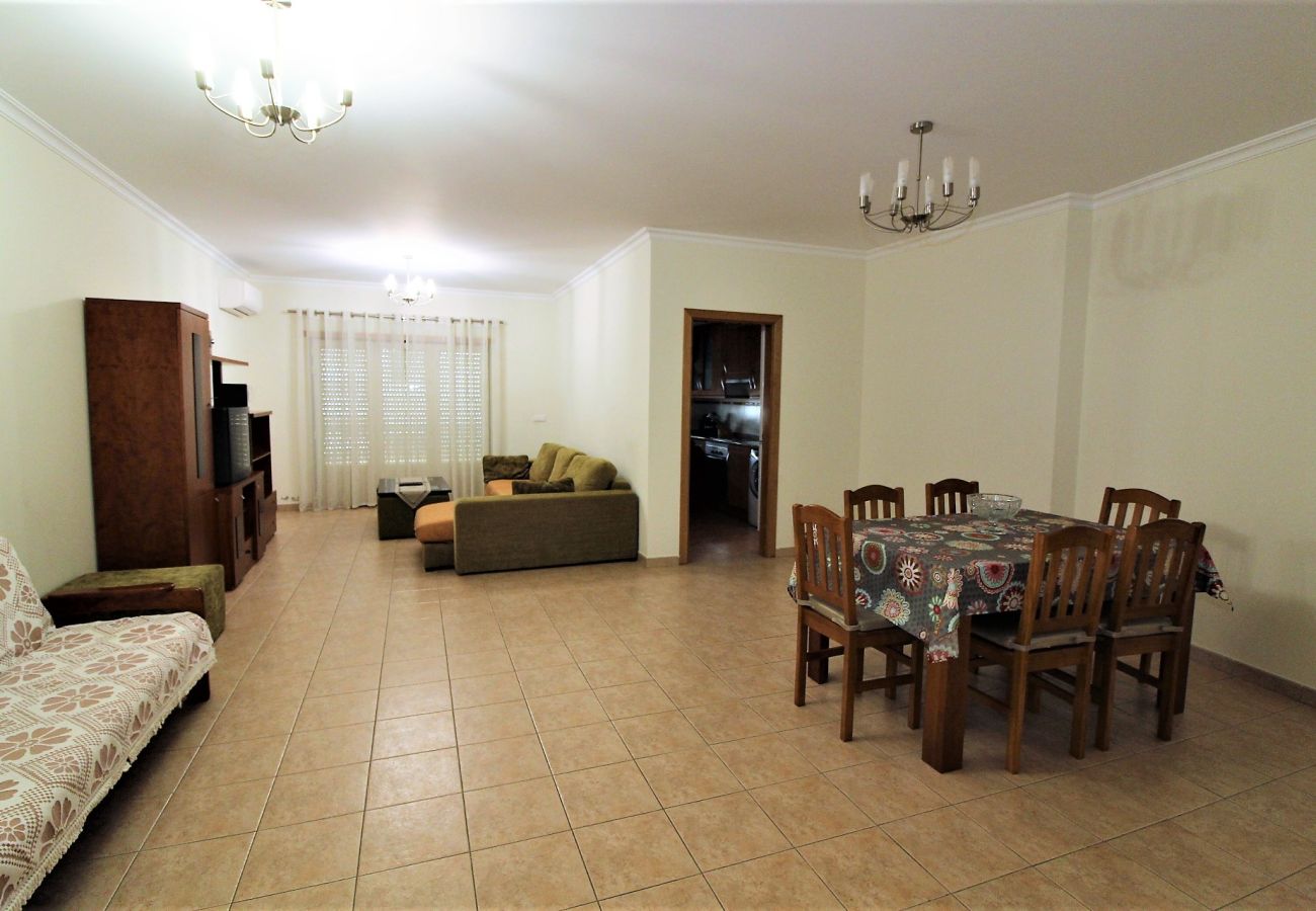 Apartamento em Albufeira - Odete Beach Tunel / Albufeira