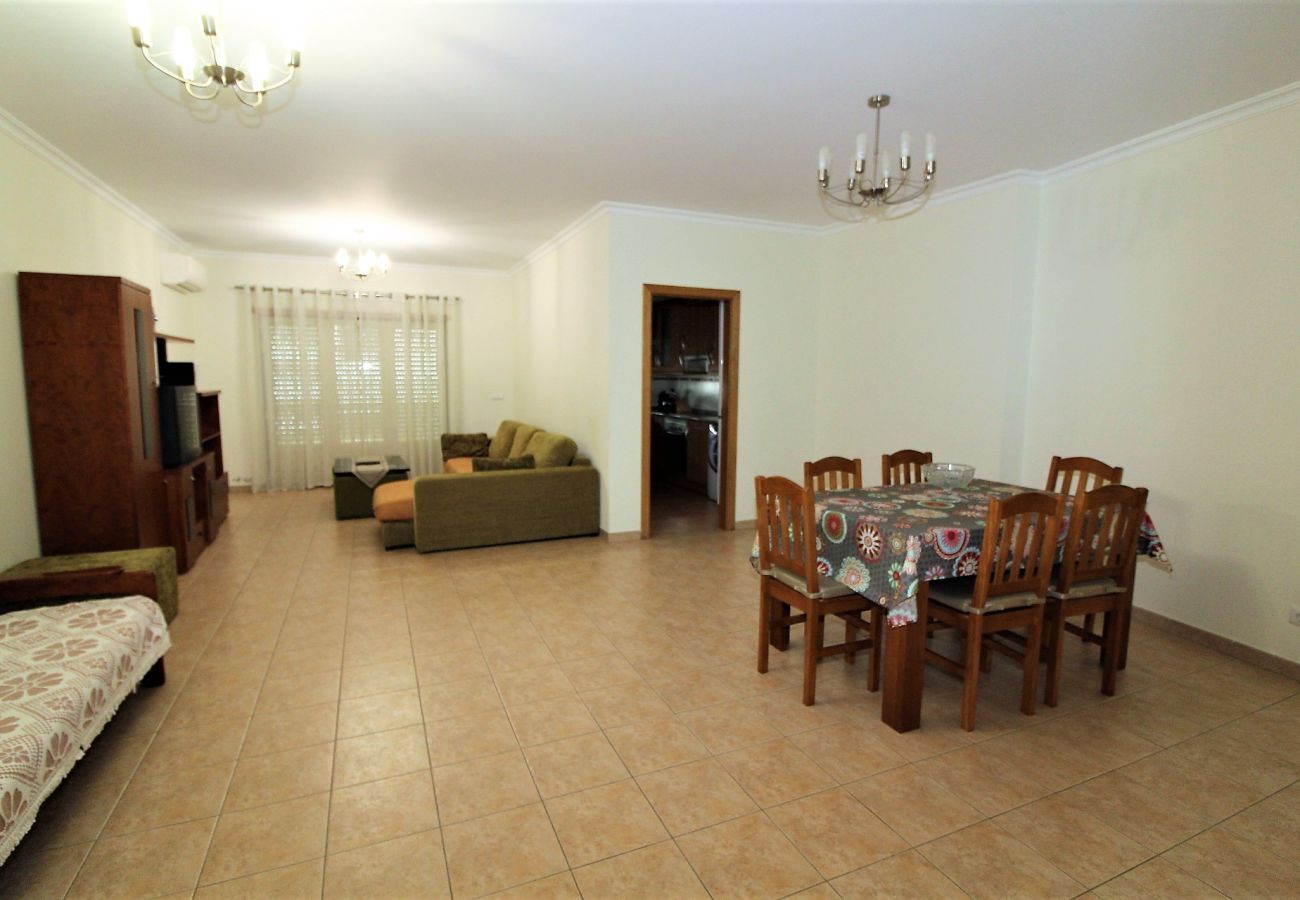 Apartamento em Albufeira - Odete Beach Tunel / Albufeira