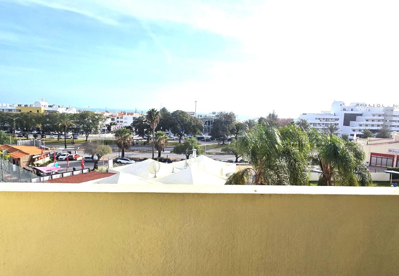 Apartment in Albufeira - Center View